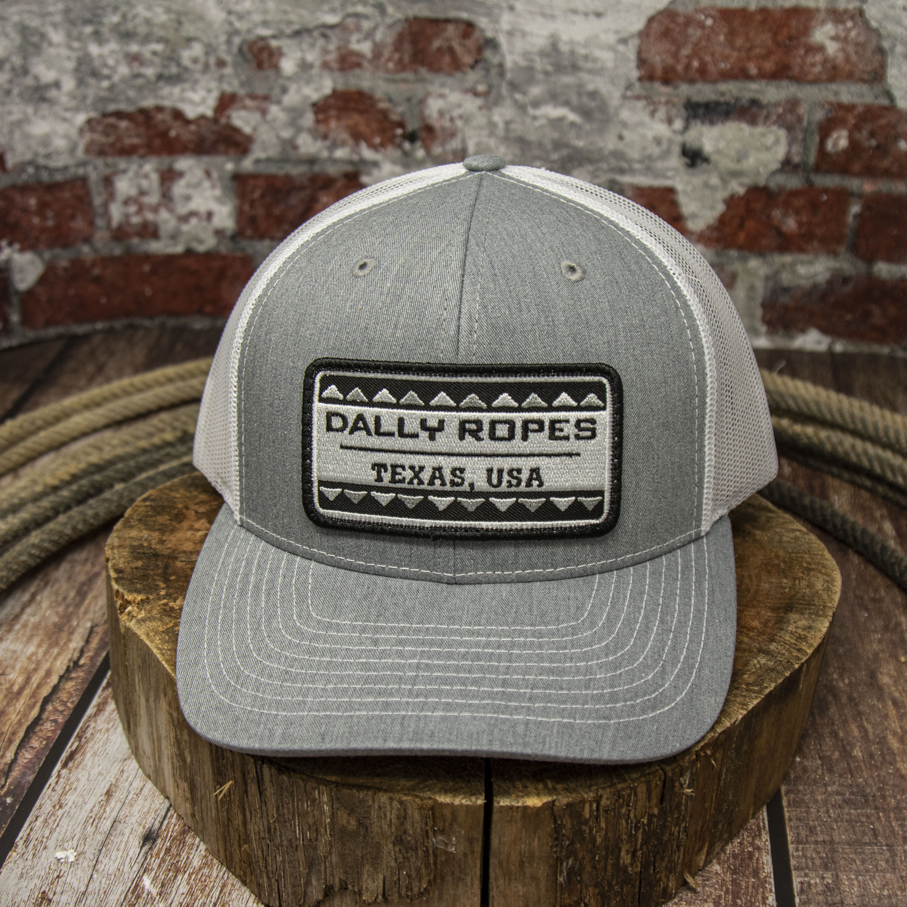 Dally 543 by Dally Up Caps